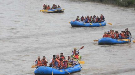 सुन्दरीजलदेखि चोभारसम्म बागमतीमा र्‍याफ्टिङ