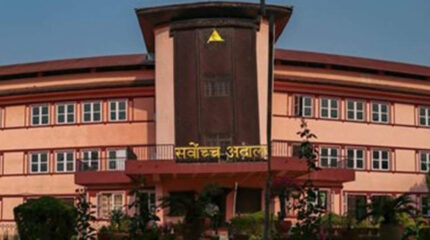 सामाजिक सञ्जाल नियमन कानुन निर्माण गर्न सर्वोच्चको आदेश