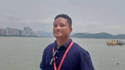 चेपाङ समुदायका पहिलो पत्रकार नेपोलियन चेपाङ सम्मानित