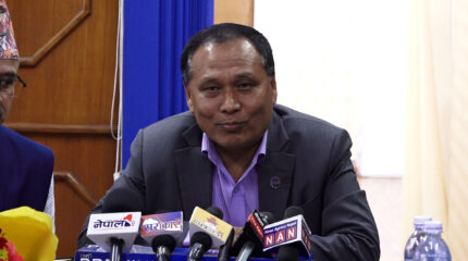 दसैँमा सार्वजनिक सवारीसाधनका लागि नागढुंगा सुरुङ मार्ग खुला गर्न मन्त्री घिसिङको निर्देशन