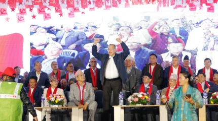 माओवादी-समाजवादीसहित १० दलको एकतामा झलनाथ पनि