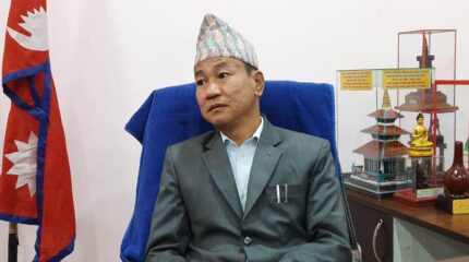 श्रम संस्कृति पार्टी कसैसँग मिल्दैन : हर्क साम्पाङ