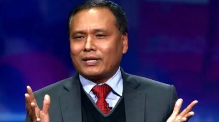 कुलमानले पार्टी बैठकमा भने– भान्जा र ससुरा पर्नेको नाम राख्नु गल्ती भयो, फिर्ता लिन्छु