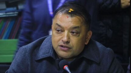 पुस मसान्तभित्र विशेष अधिवेशन आह्वान गर्ने बाटोमा अघि बढ्यौँ : गगन थापा