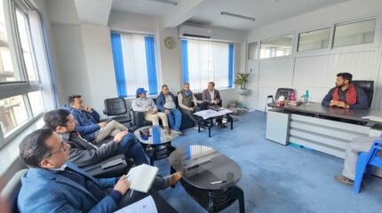 रास्वपामा चार पदाधिकारी थपिने