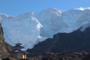 सुनसान बन्यो कञ्चनजङ्घा आधार शिविर